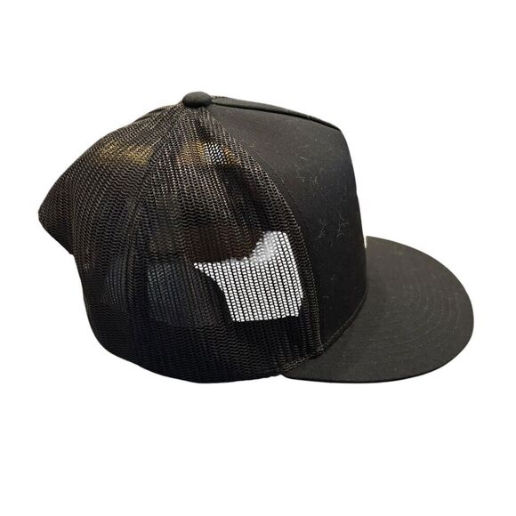 Hurley Icon Solid Flat Trucker Baseball Cap Black White Hat OSFA Black & White - Picture 2 of 5